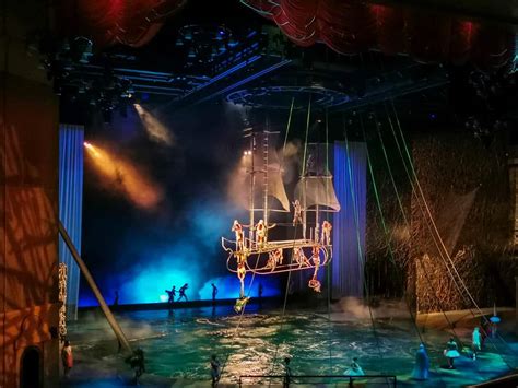 review o cirque du soleil|cirque du soleil vegas reviews.